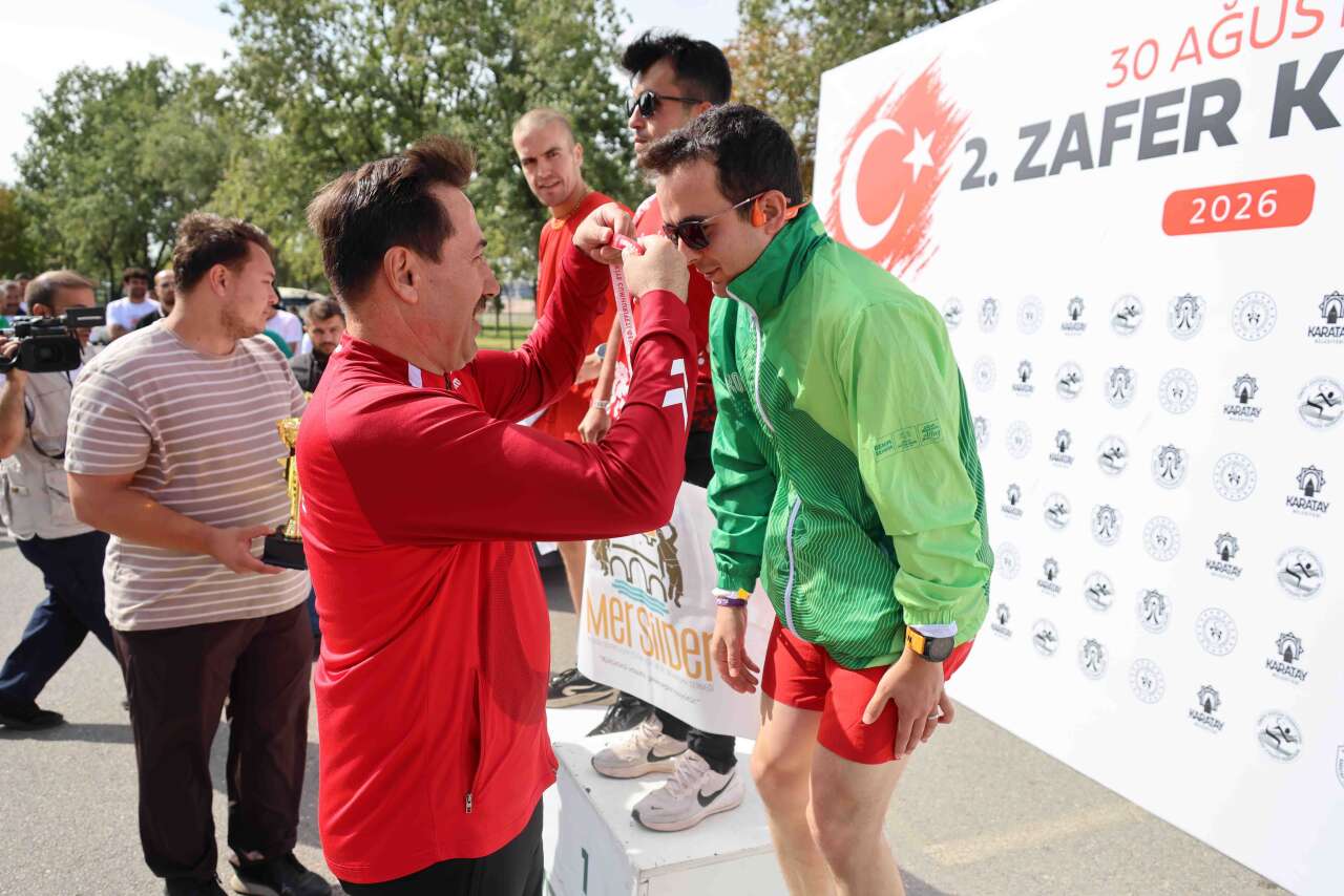 Karatay’da Zafer Koşusu tamamlandı! İşte kürsüye çıkan isimler 12